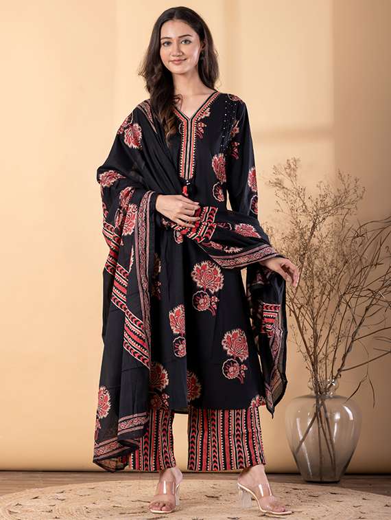 women floral three quarter sleeve kurta palazzo with dupatta set