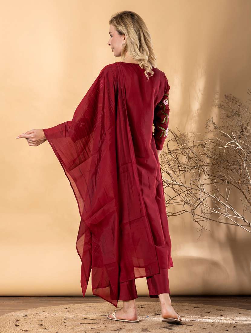 women solid with work three quarter sleeve kurta pant with dupatta set - 22187465 -  Standard Image - 3