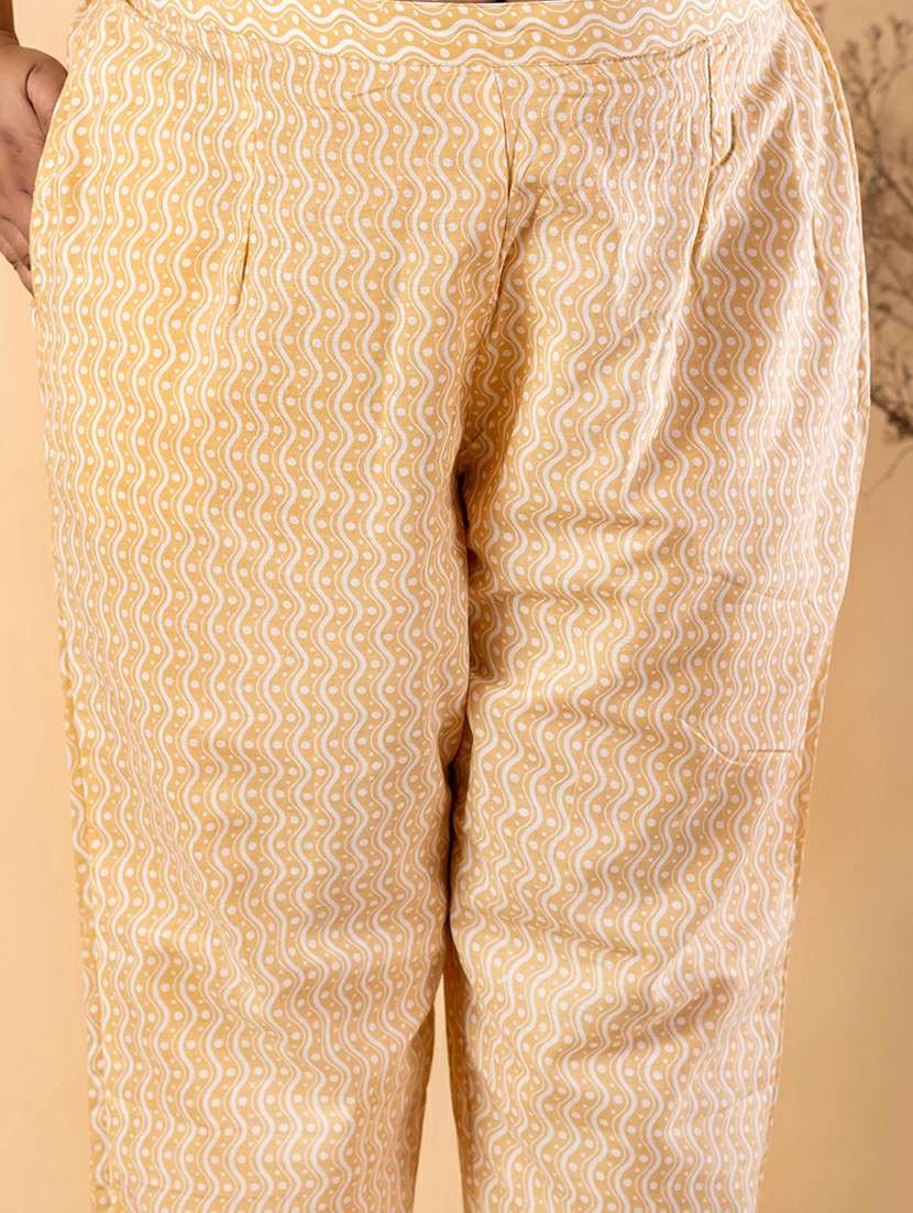 women plus size three quarter sleeve kurta pant with dupatta set - 22187475 -  Standard Image - 5