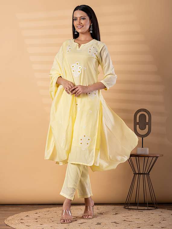women solid with work three quarter sleeve kurta pant with dupatta set - 22187488 -  Standard Image - 3