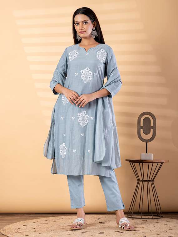 women solid with work three quarter sleeve kurta pant with dupatta set