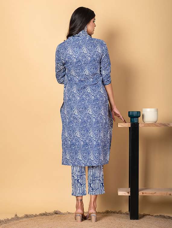 women paisley three quarter sleeve kurta pant with dupatta set - 22187498 -  Standard Image - 3