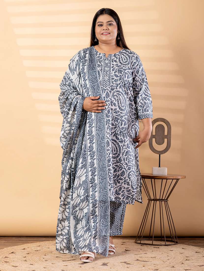 women plus size three quarter sleeve kurta pant with dupatta set