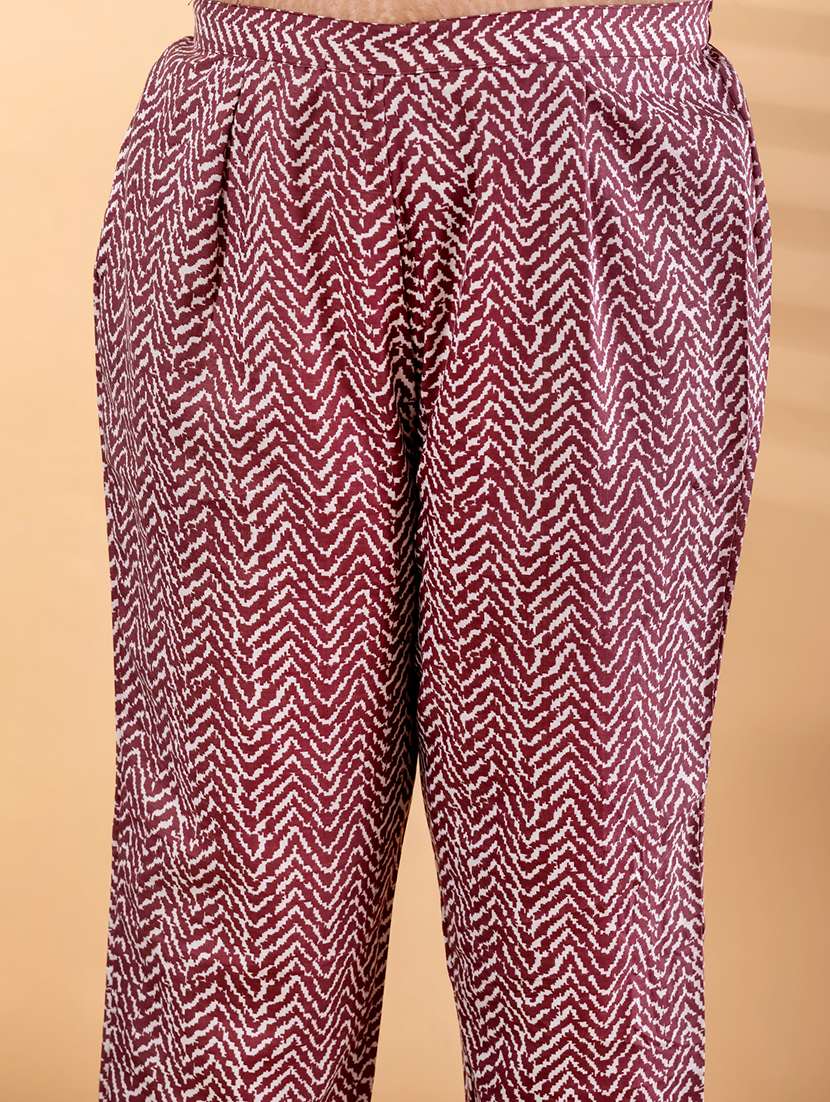 women plus size three quarter sleeve kurta pant with dupatta set - 22187525 -  Standard Image - 5