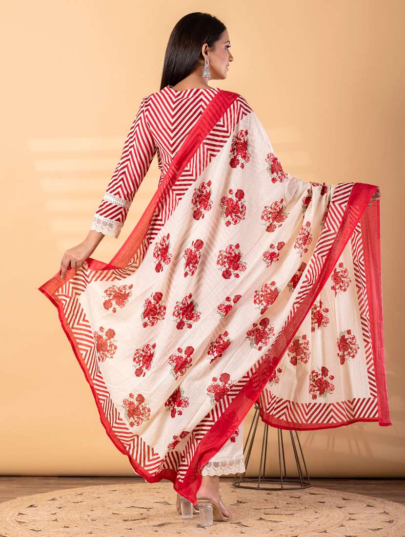 women chevron three quarter sleeve kurta pant with dupatta set - 22187528 -  Standard Image - 3