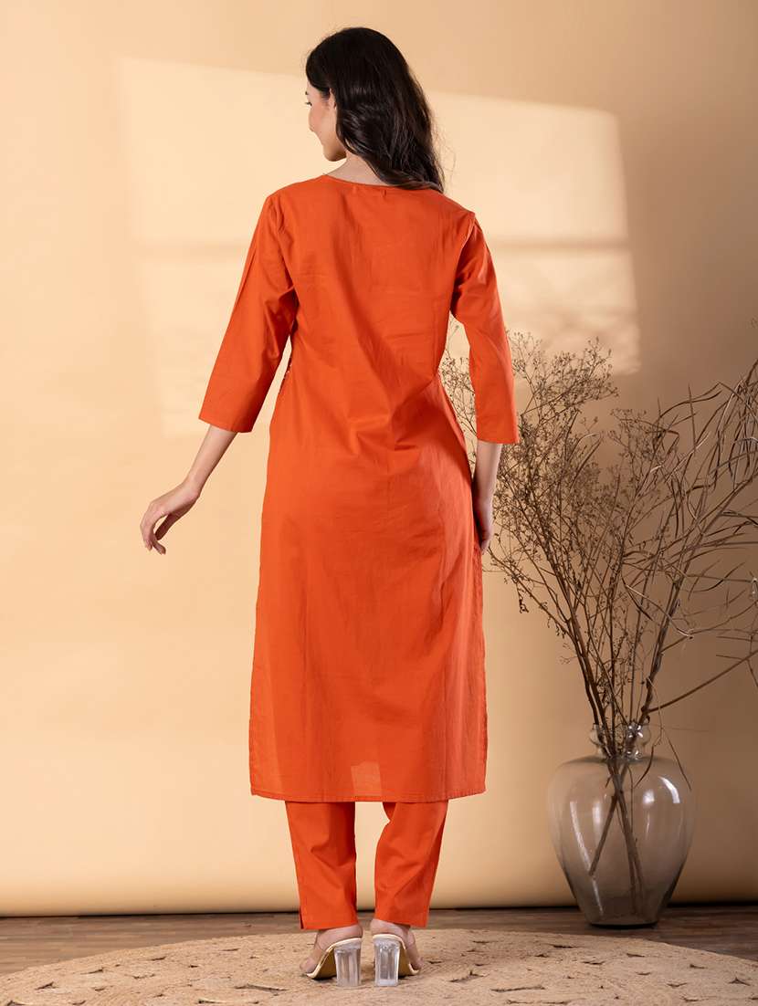 women printed three quarter sleeve kurta pant set  - 22187556 -  Standard Image - 3