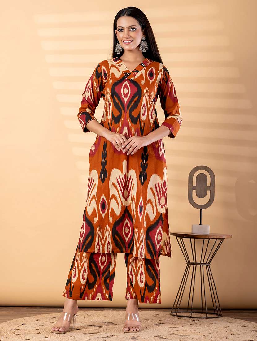 women ikat printed three quarter sleeve kurta palazzo set