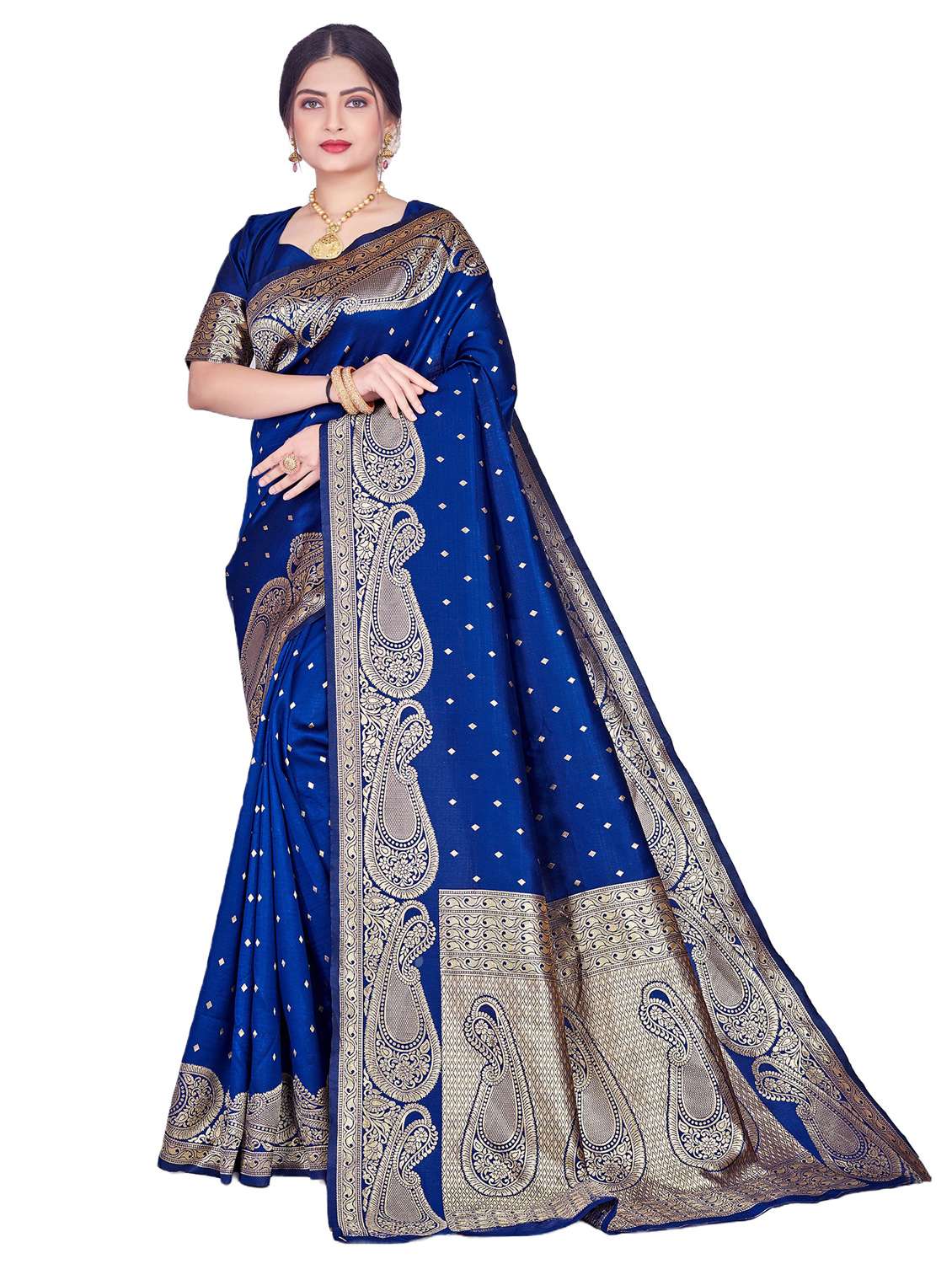 women self design kanjivaram saree with blouse