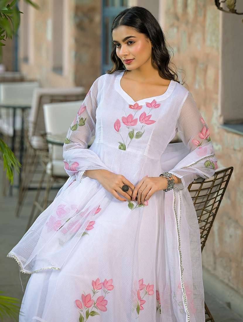 women floral long sleeve kurta pant with dupatta set - 22187661 -  Standard Image - 5