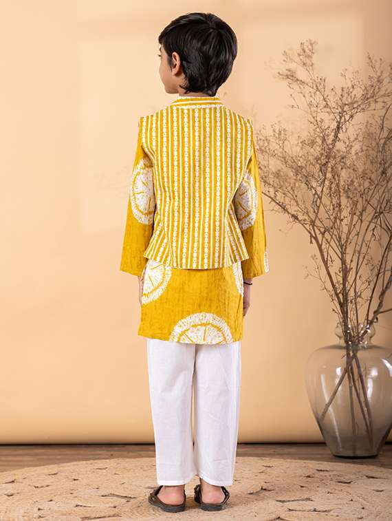 boys printed long sleeve kurta & pyjama set with jacket - 22187718 -  Standard Image - 3