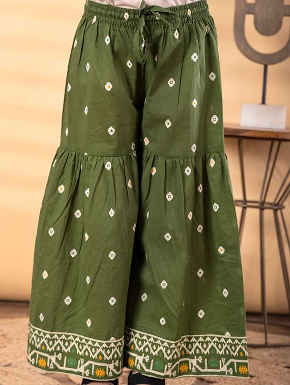 girls printed long sleeve kurta and sharara set - 22187758 -  Standard Image - 5