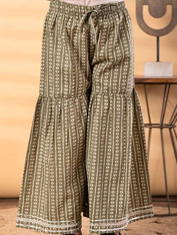 girls printed long sleeve kurta and sharara set - 22187759 -  Standard Image - 5