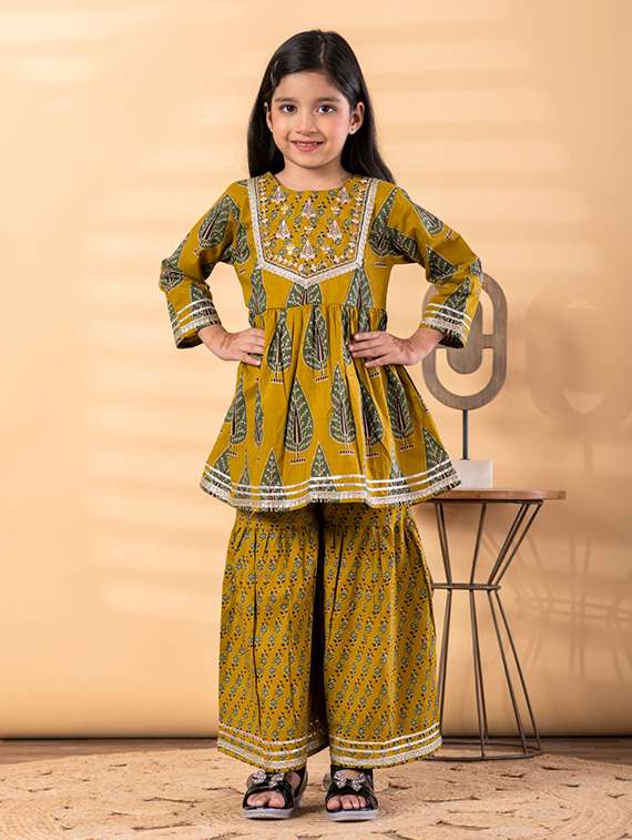 girls printed long sleeve kurta and sharara set