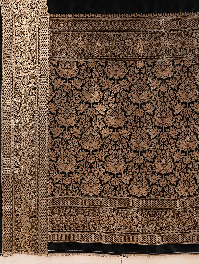 women solid with bordered saree with blouse - 22187783 -  Standard Image - 5