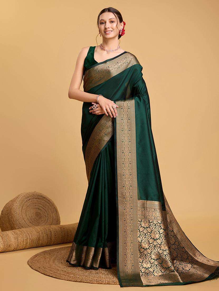 women solid with bordered saree with blouse