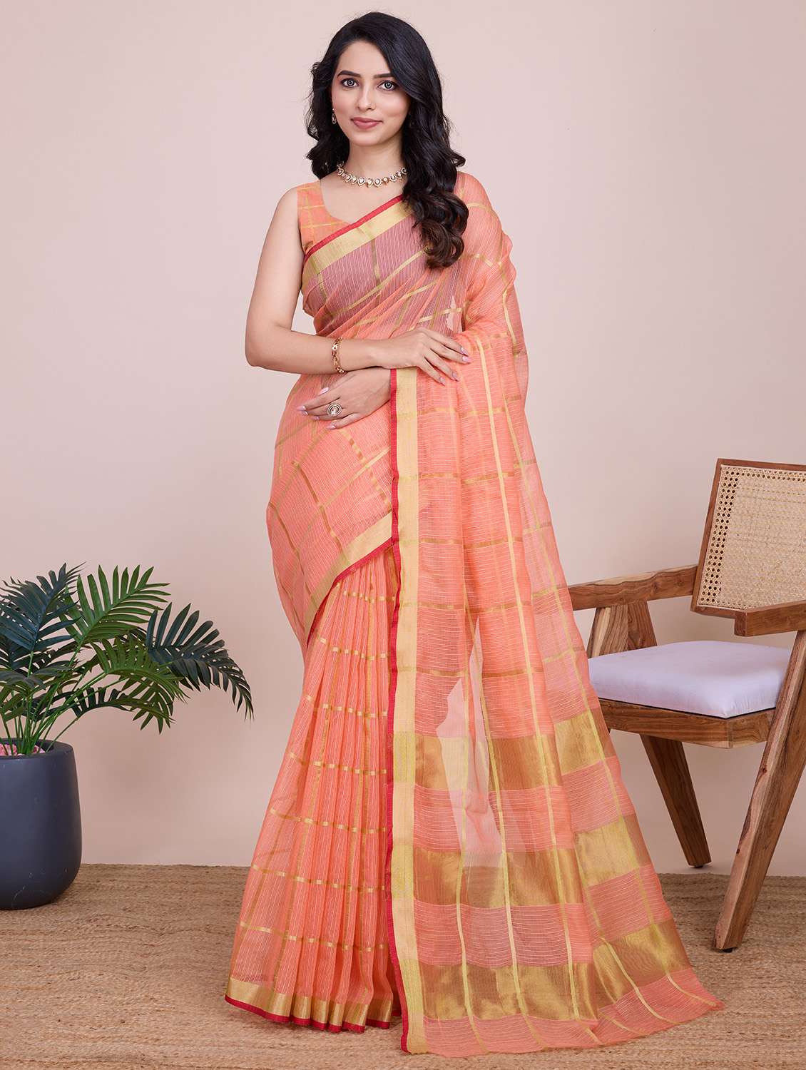 women checkered bordered saree with blouse