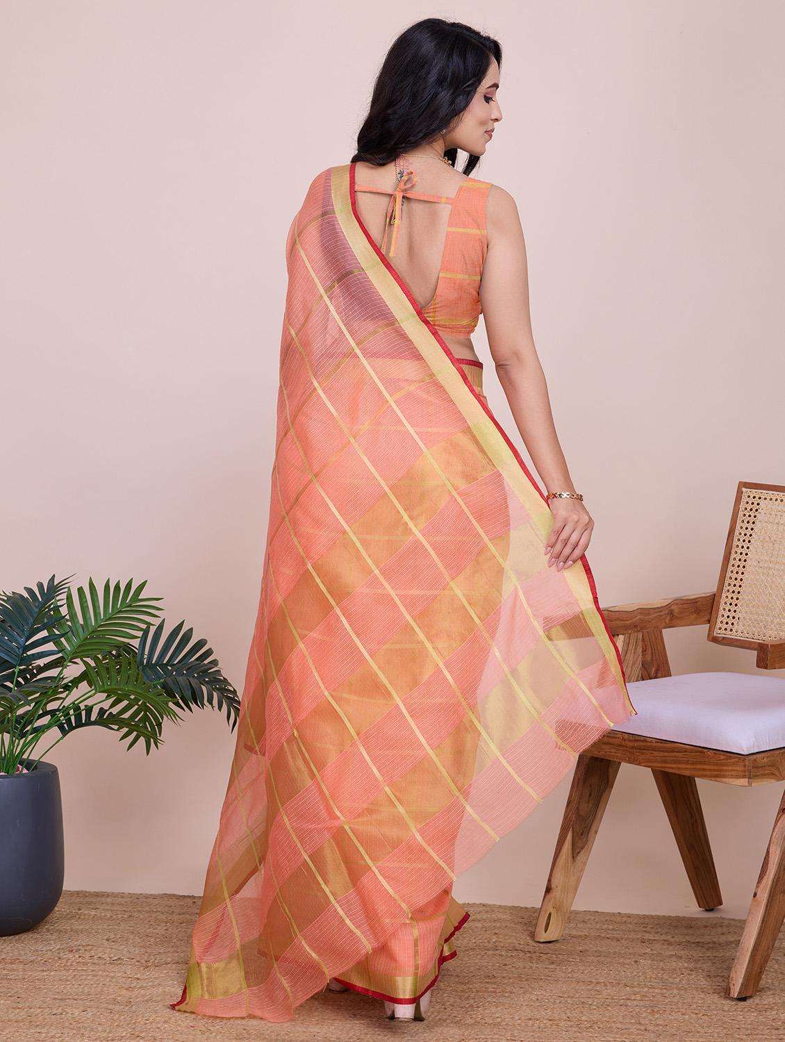 women checkered bordered saree with blouse - 22187795 -  Standard Image - 3