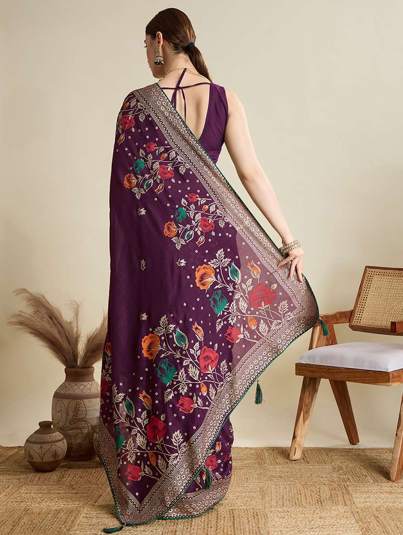 women floral printed saree with blouse - 22187825 -  Standard Image - 3