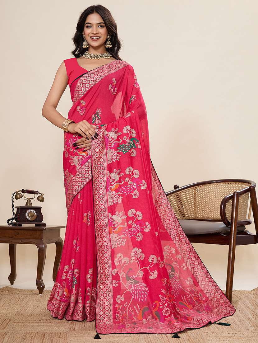 women printed casual wear saree with blouse