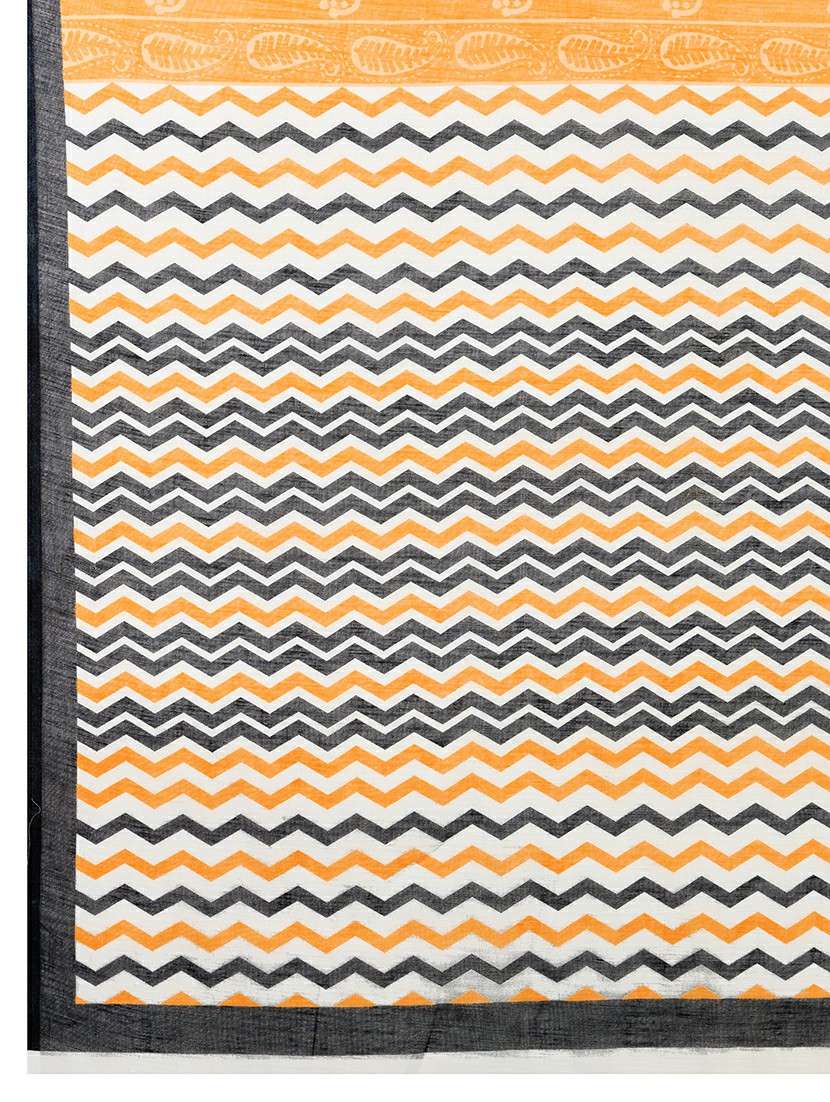 women printed casual wear saree with blouse - 22187839 -  Standard Image - 5