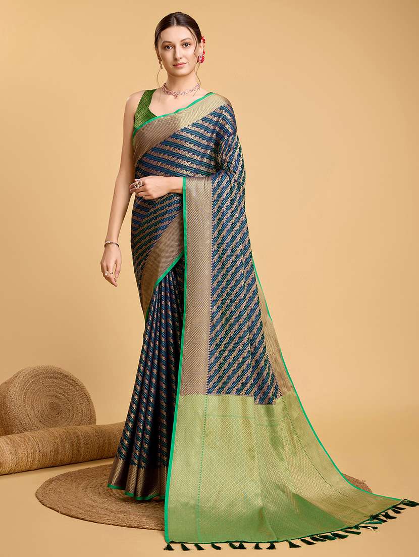 women self design patola saree with blouse