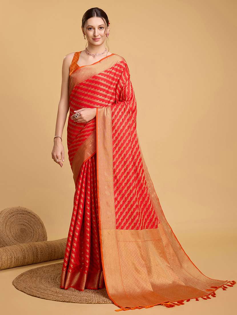 women self design patola saree with blouse