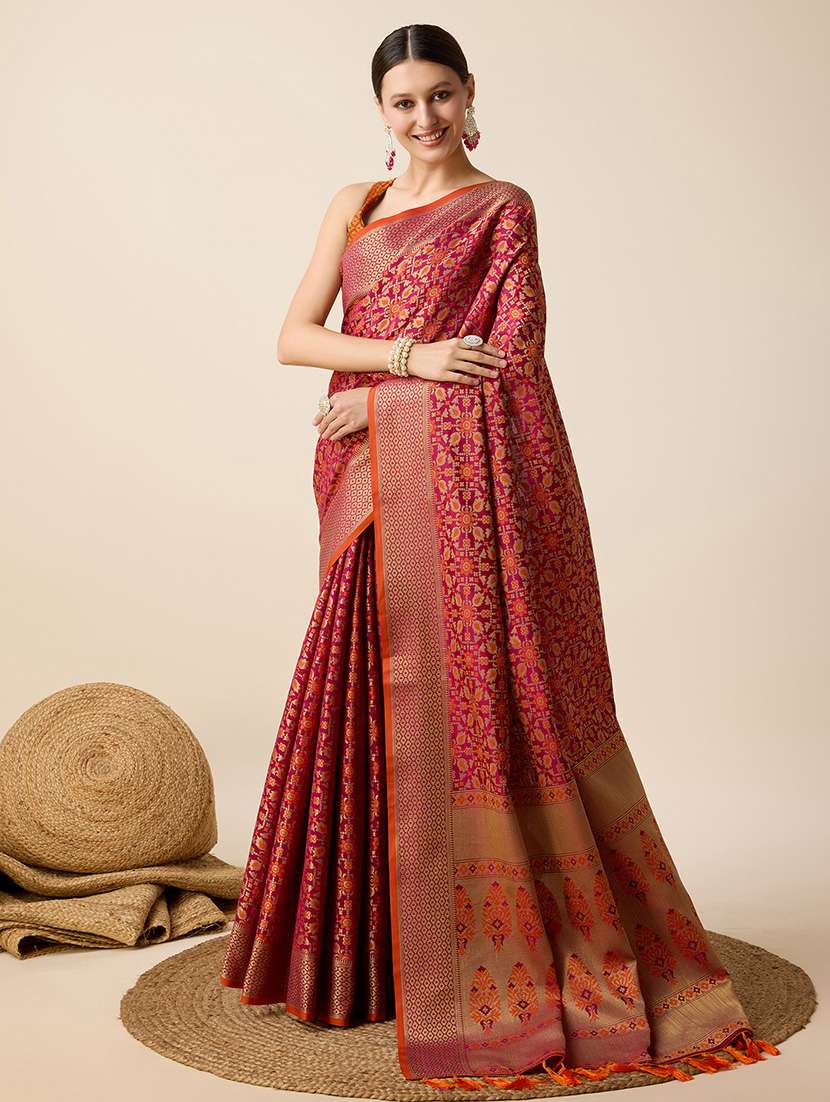 women self design patola saree with blouse