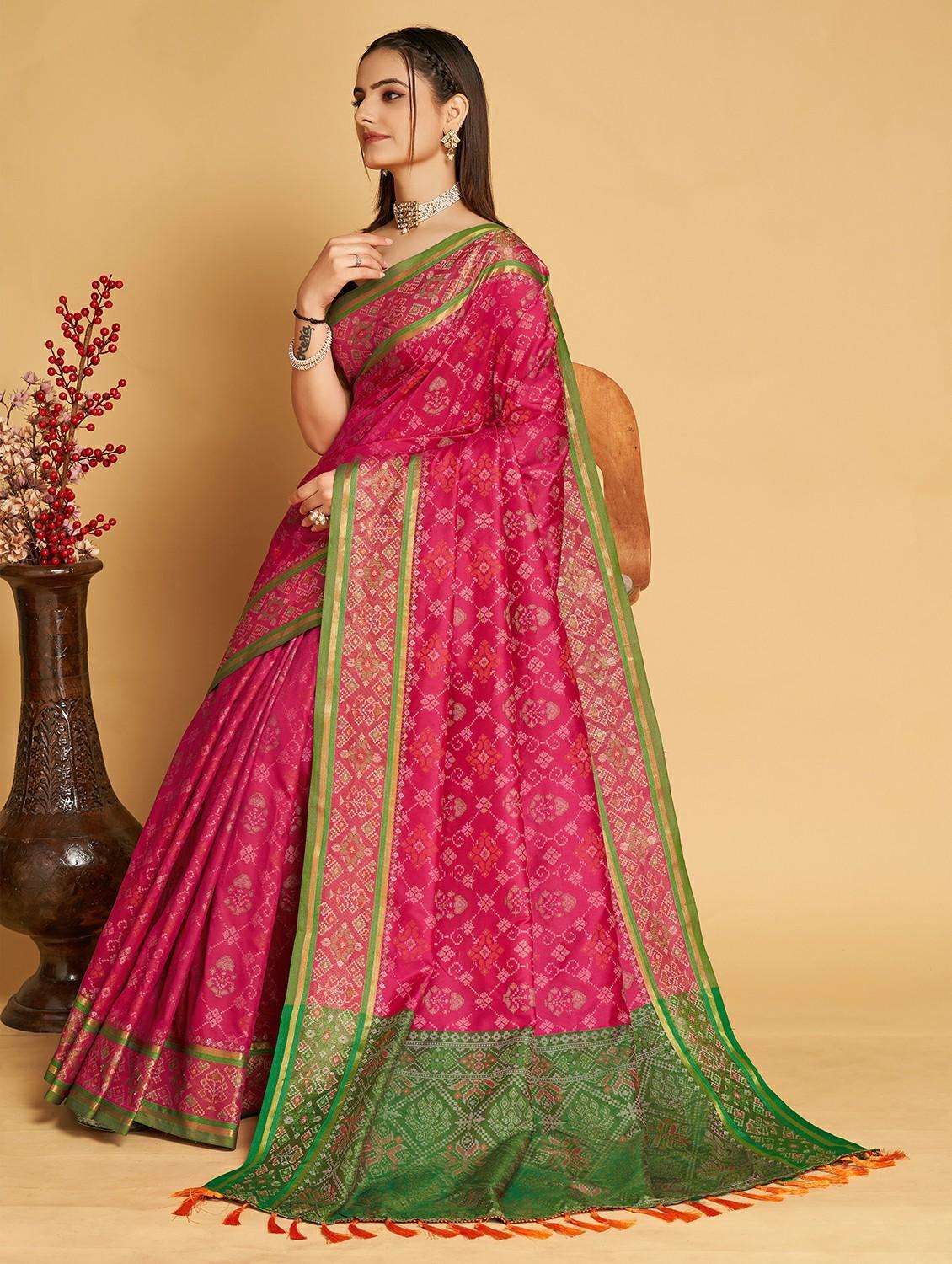 women self design patola saree with blouse - 22187902 -  Standard Image - 3