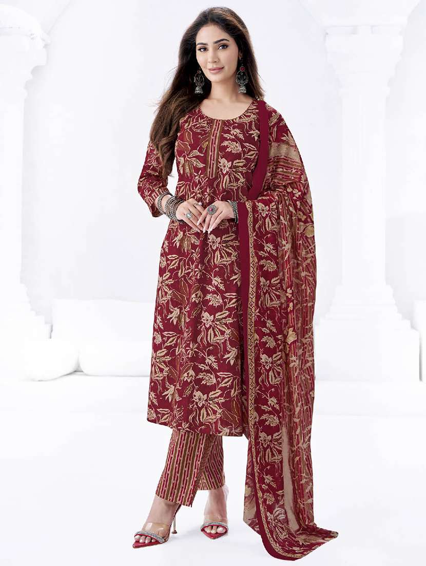 women floral printed three quarter sleeve kurta pant with dupatta set