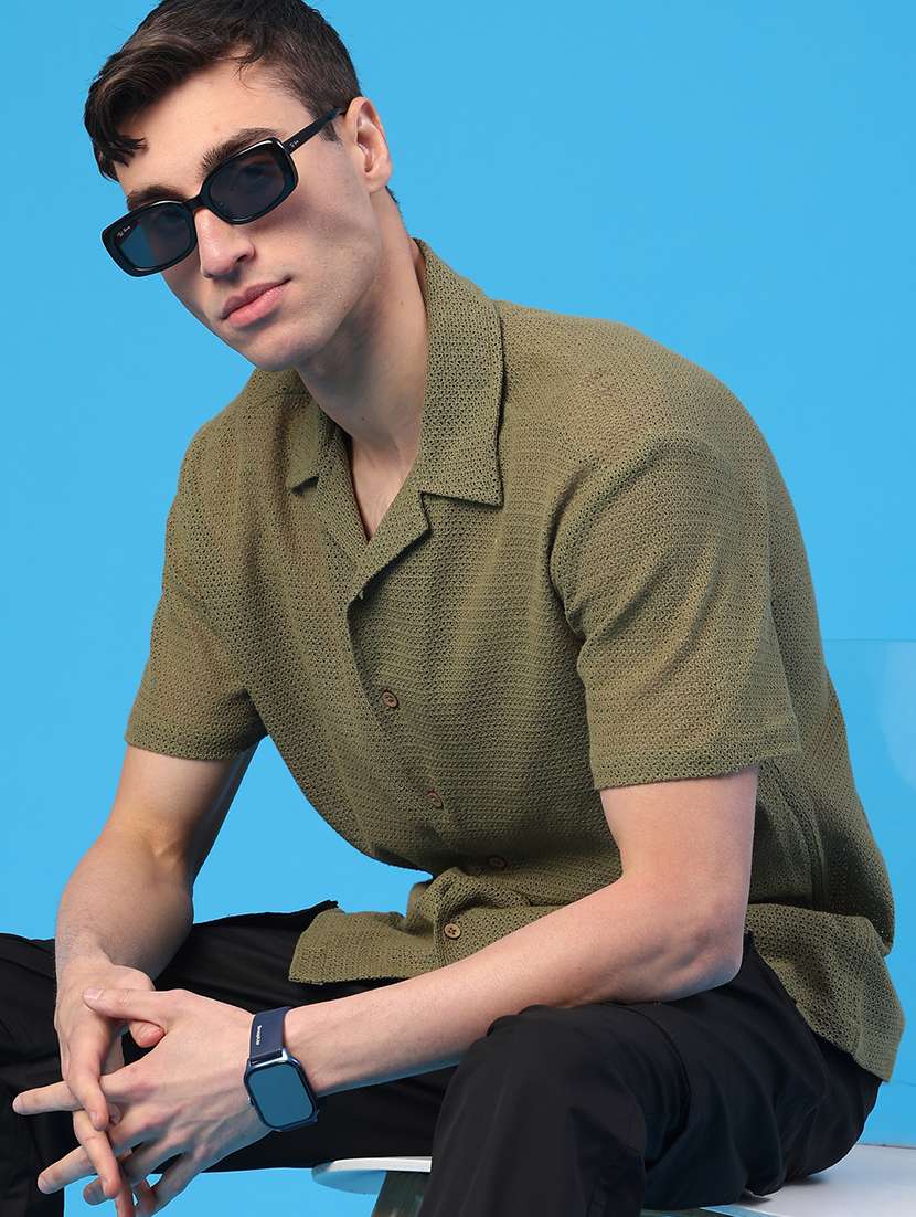 men solid cuban collar short sleeve casual shirt