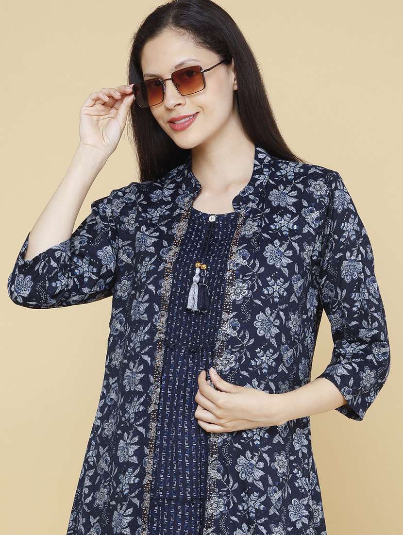 Women Printed Three Quarter Sleeves Tiered Kurta - 22217427 -  Standard Image - 5