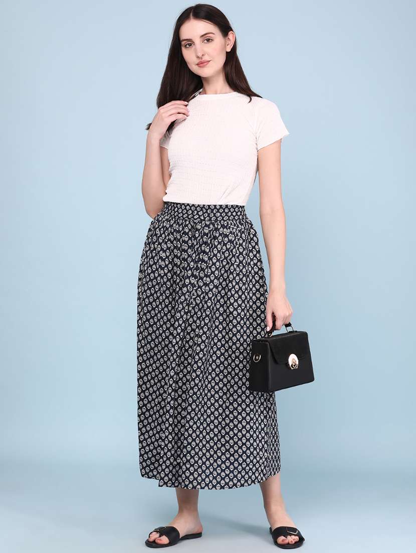 women printed mid rise flared skirt - 22217482 -  Standard Image - 5