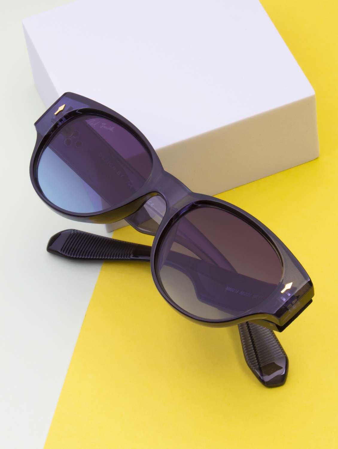 ted smith unisex round sunglasses i 100% uv protection  i  blue graded colour lens