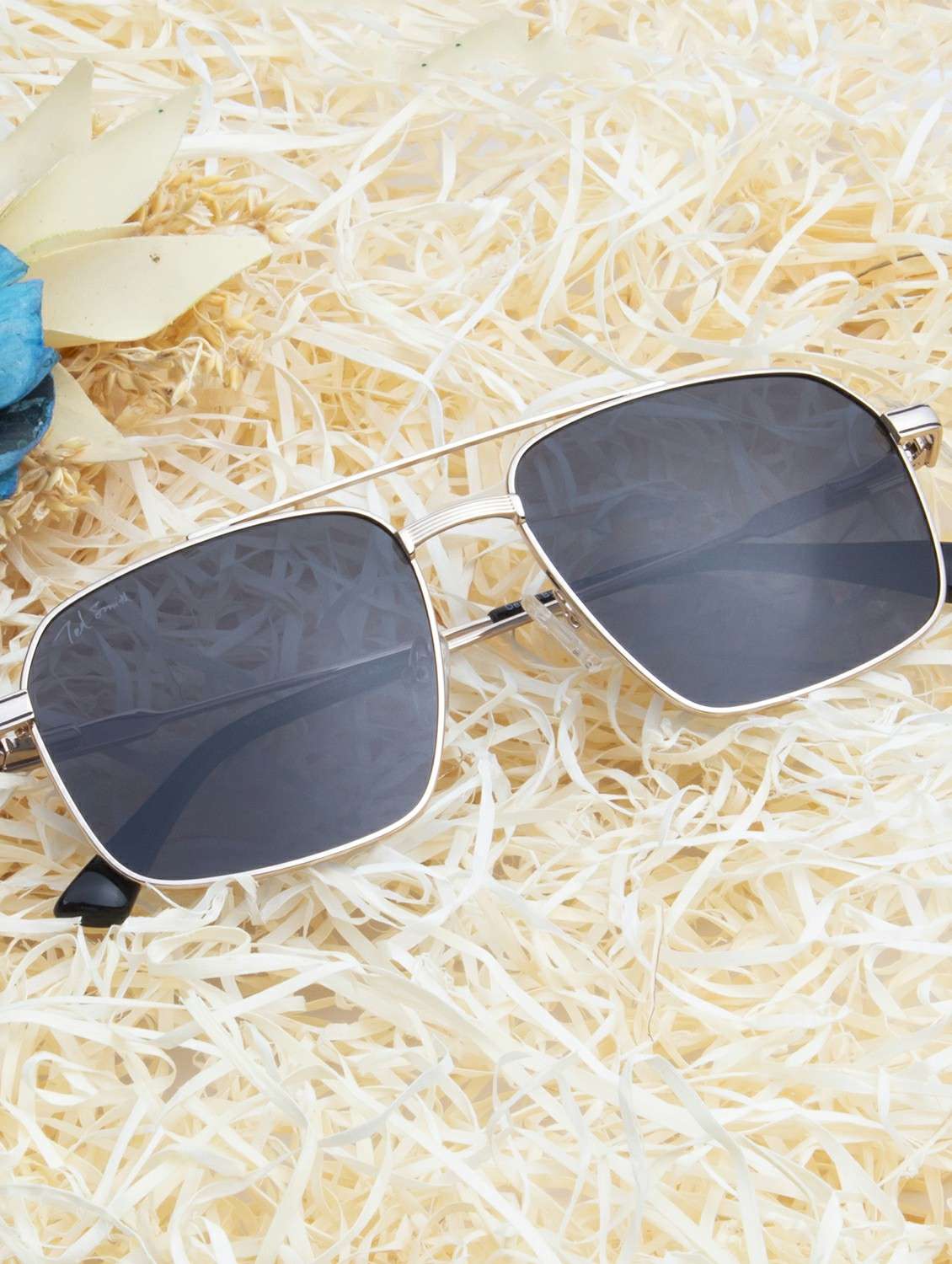 ted smith unisex aviator sunglasses polarized  i  grey colour lens