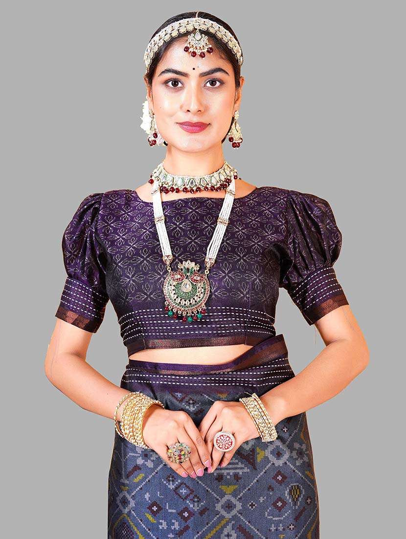 women printed patola saree with blouse - 22217969 -  Standard Image - 5