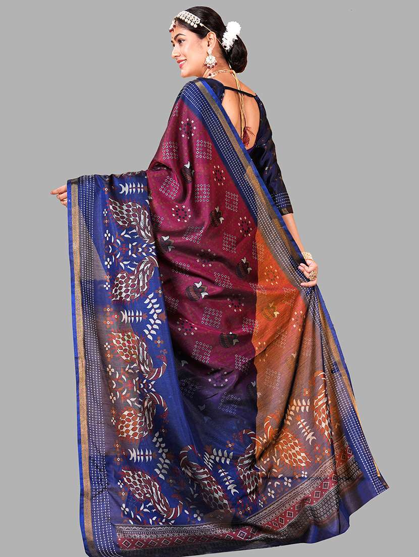 women printed patola saree with blouse - 22217972 -  Standard Image - 3