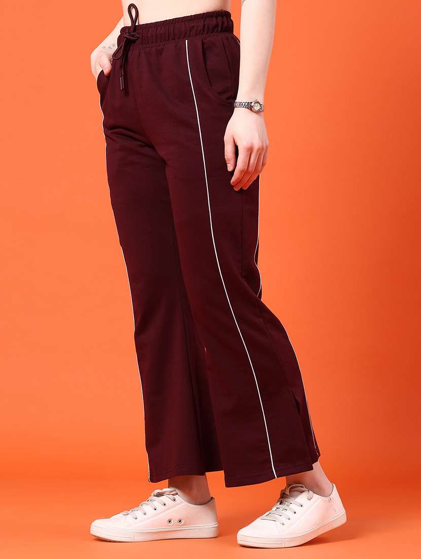women solid mid rise track pant