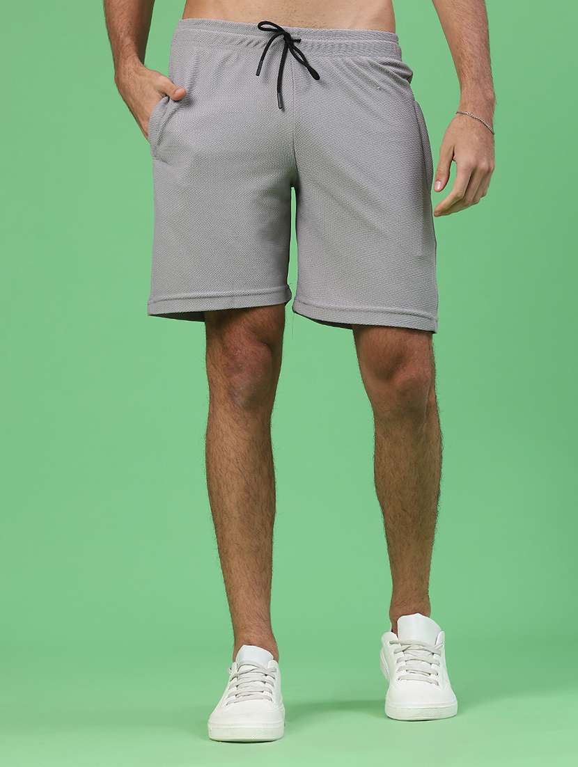 men self design mid rise regular fit shorts