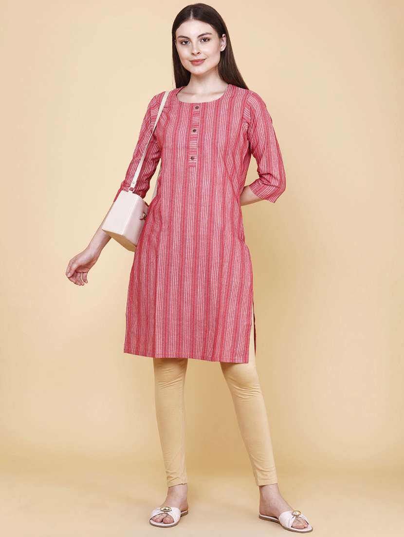women printed three quarter sleeves straight kurta