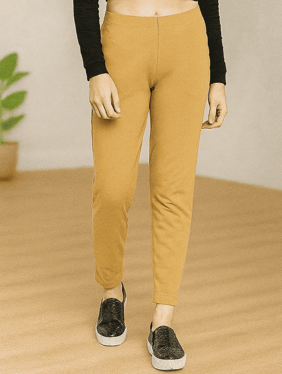 women solid mid rise anke length legging