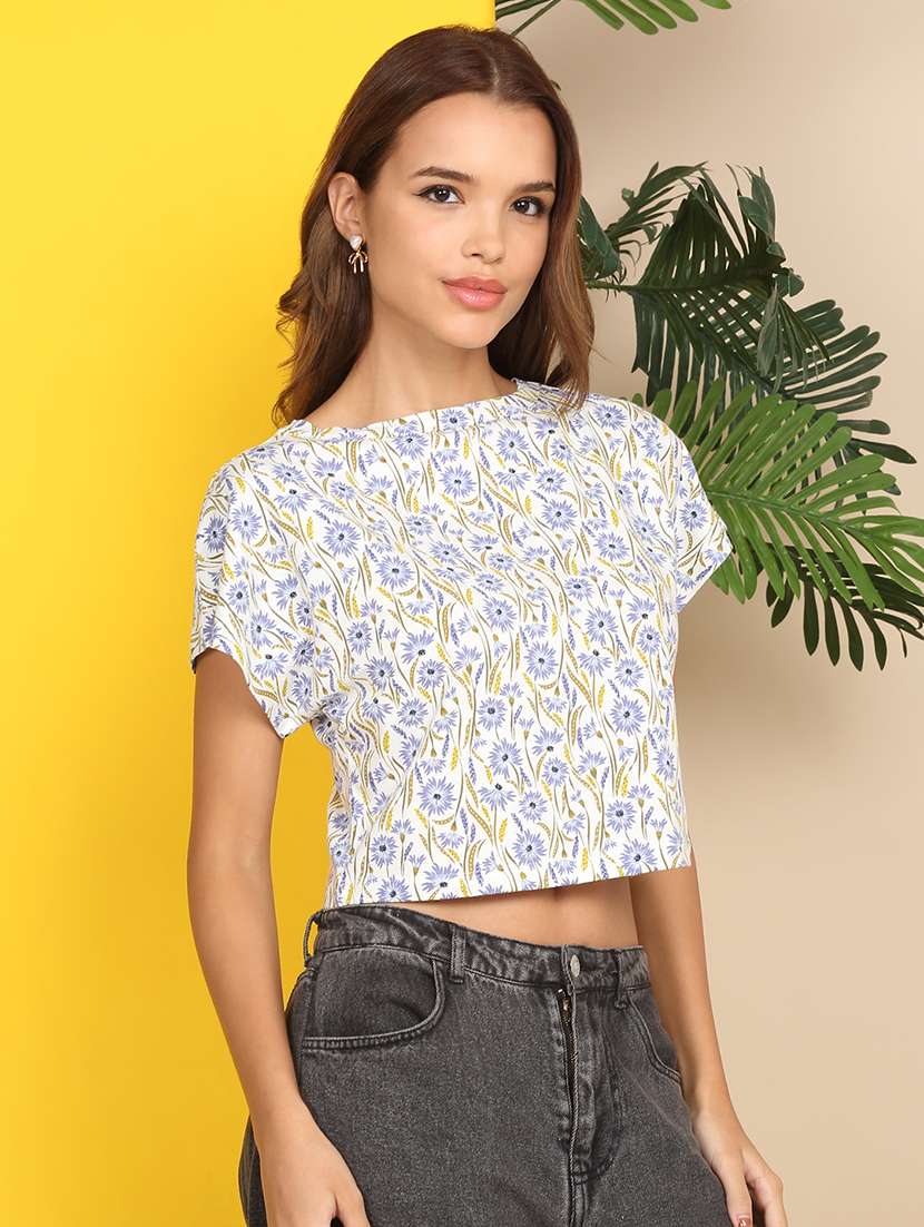 women printed short sleeve crop t-shirt - 22218791 -  Standard Image - 3