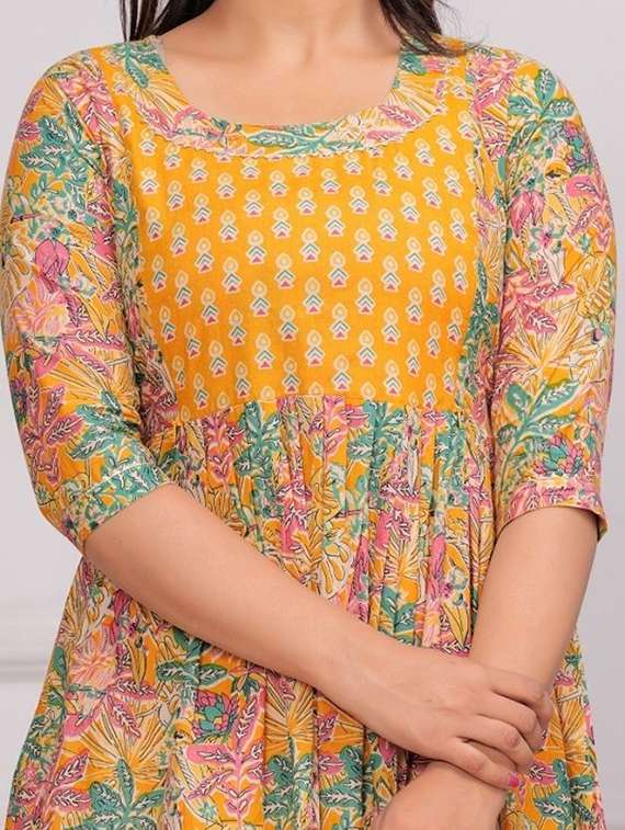 women floral printed three quarter sleeve maternity wear dress - 22218923 -  Standard Image - 5