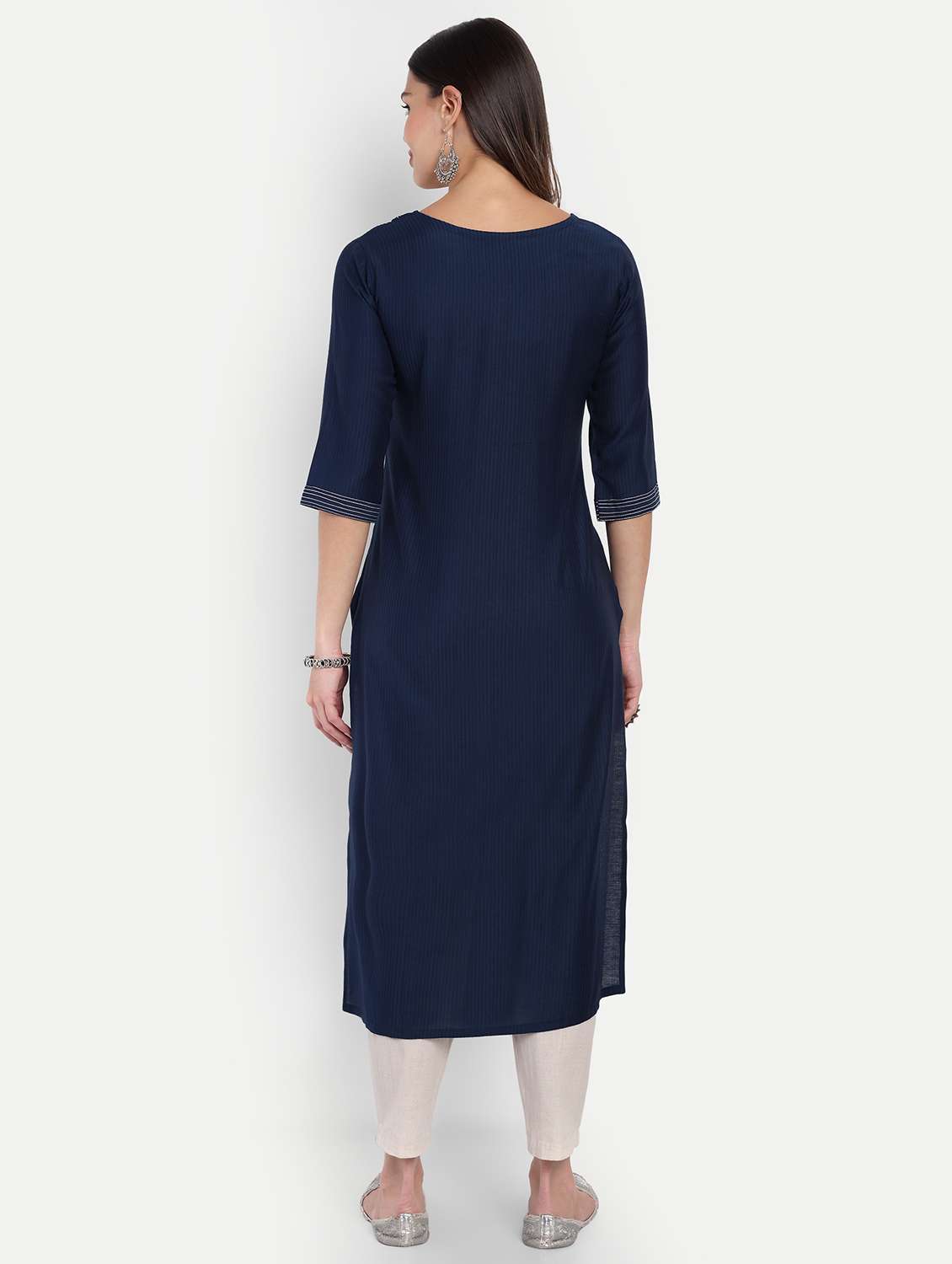 women solid with work three quarter sleeve straight kurta - 22219196 -  Standard Image - 3