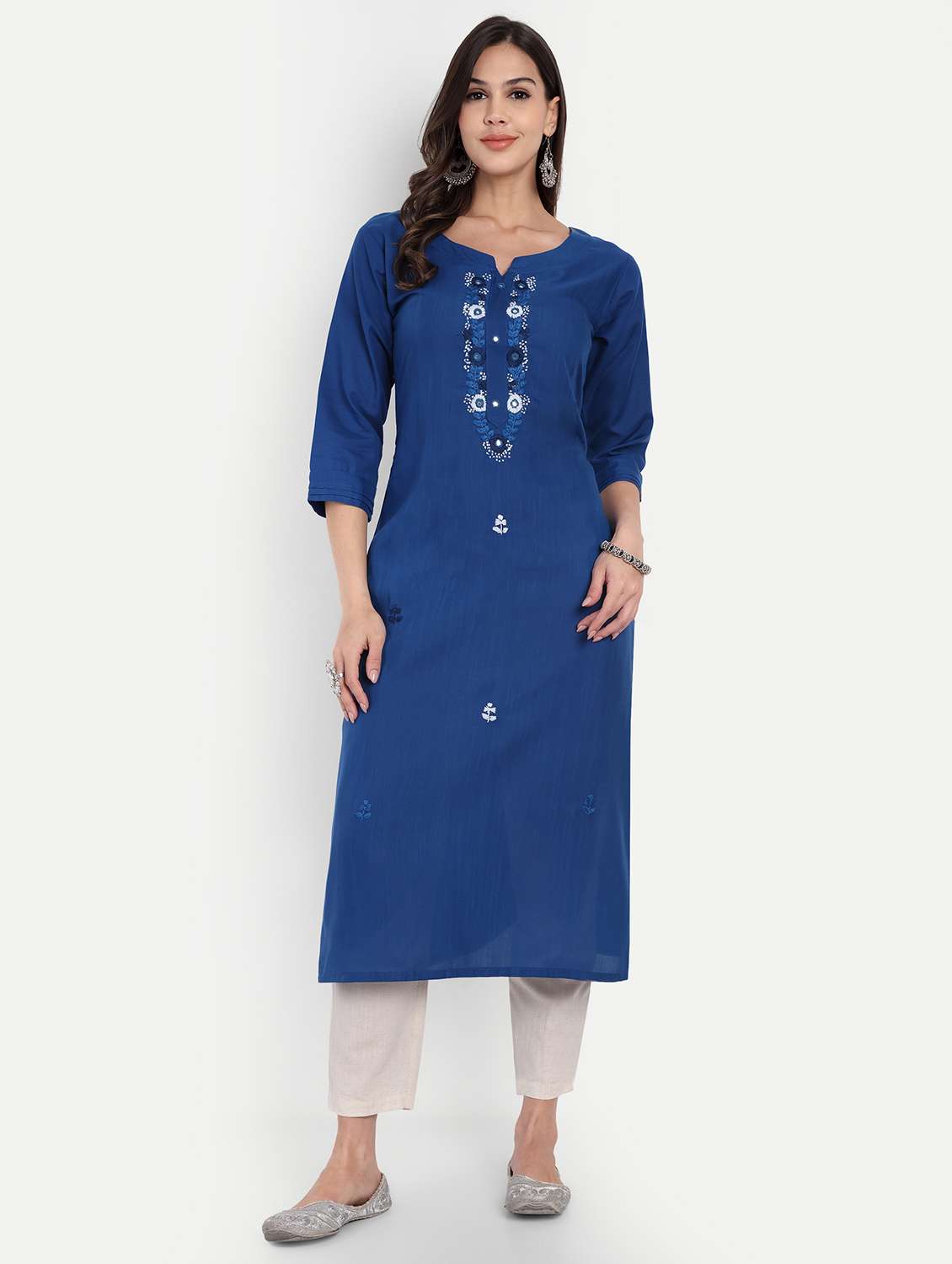 women solid with work three quarter sleeve straight kurta