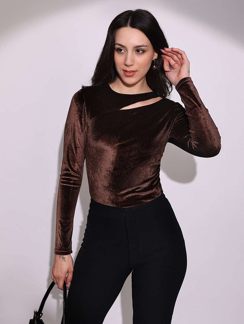 women solid long sleeve cut out straight fit top