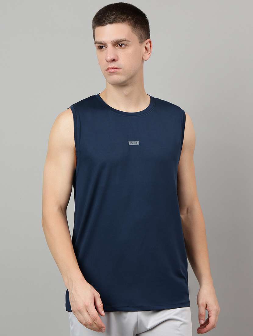 men typographic sleeveless vest