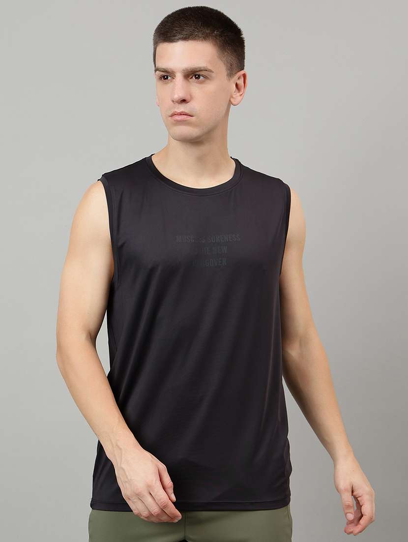 men typographic sleeveless vest