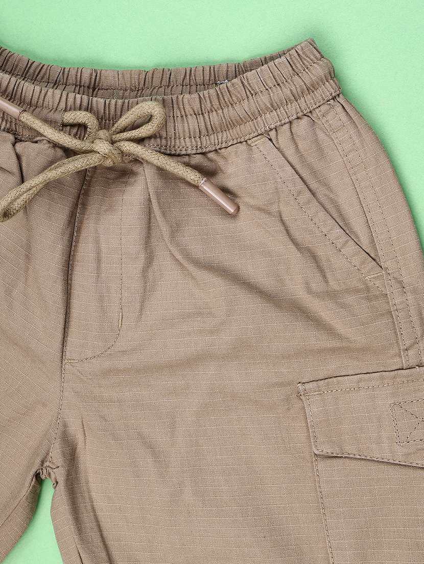 boys solid mid rise cargo shorts - 22219560 -  Standard Image - 3