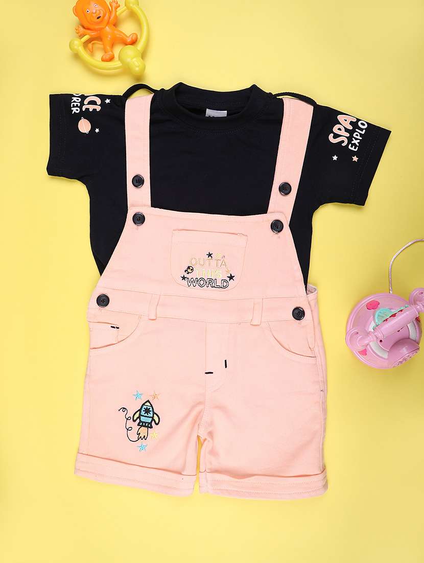 boys printed t-shirt and dungree set