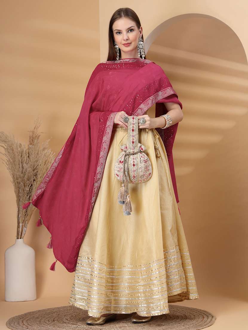 women self design embellished dupatta